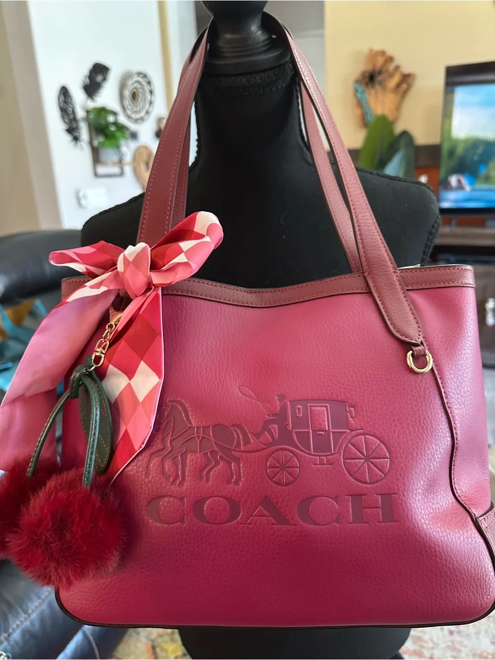 COACH #305 Tote 27 Raspberry & Pink Leather - Picture 13 of 13